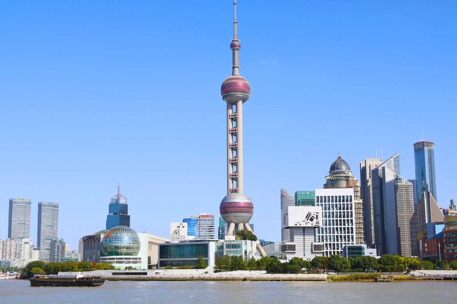 中小制造业ERP选型指南:进销存与生产排程功能对比分析